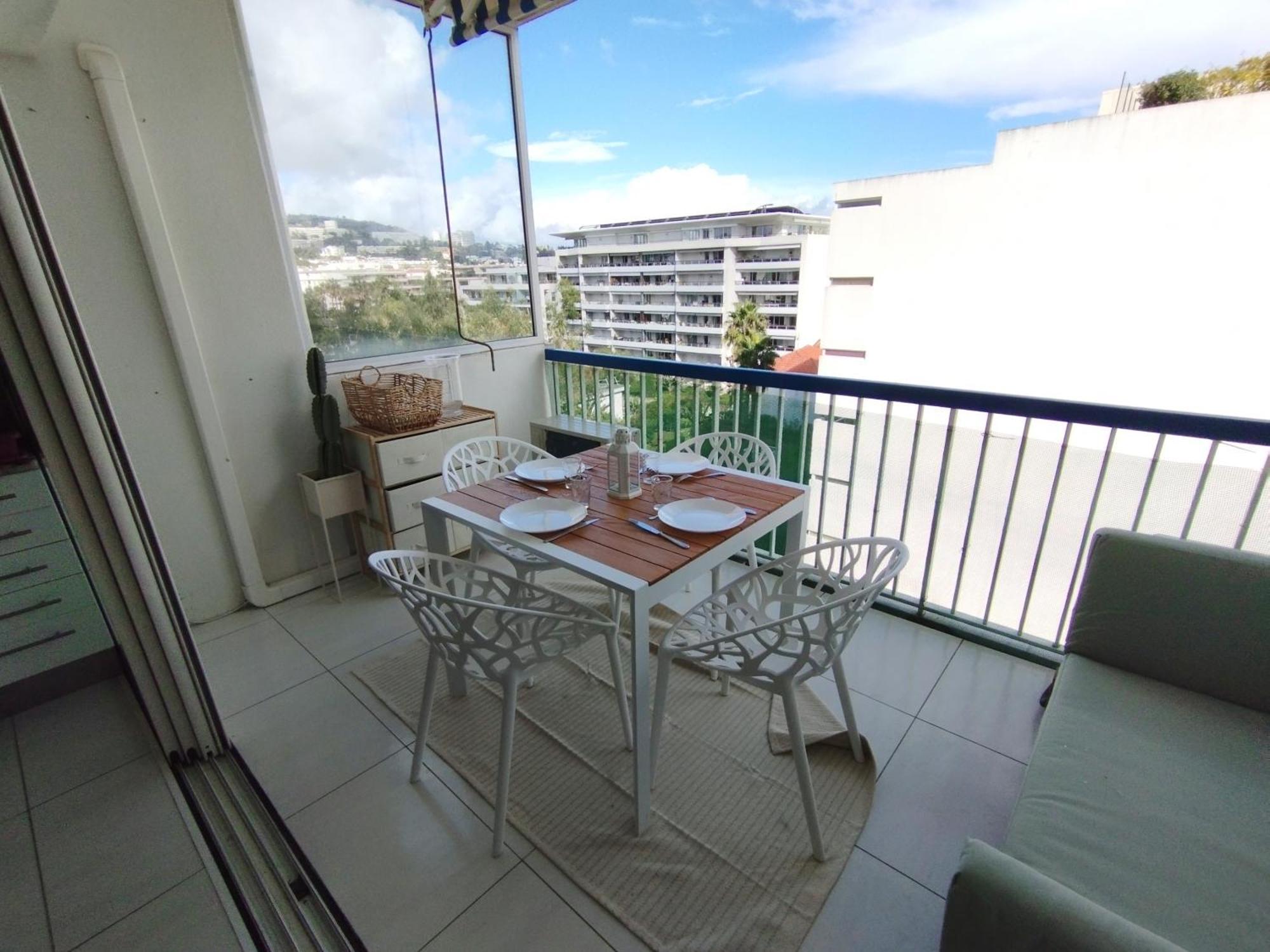Cannes Palm Beach Parking, Clim, Wifi Plage 2' A Pieds Exterior photo